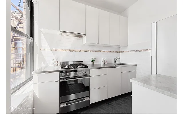 Rented by Douglas Elliman | media 13