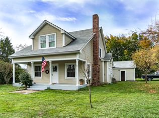 762 Rice Valley South Rd, Oakland, OR 97462