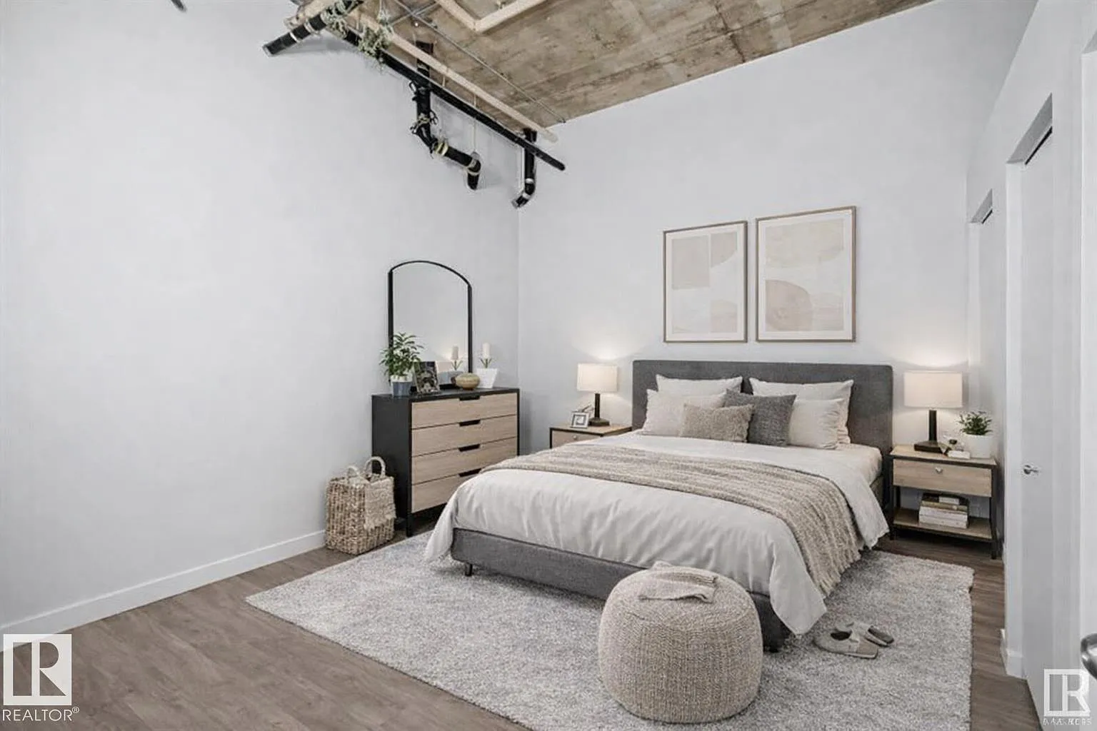 10024 Jasper Ave NW #202 photo 1