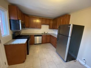 152 S Plum Grove Rd, Palatine, IL 60067