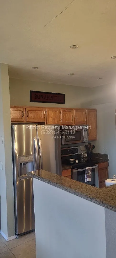 1 bed, 1.0 bath, 629 sqft, $1,800 — Photo 4