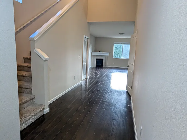 11810 NE 128th Pl — Photo 25