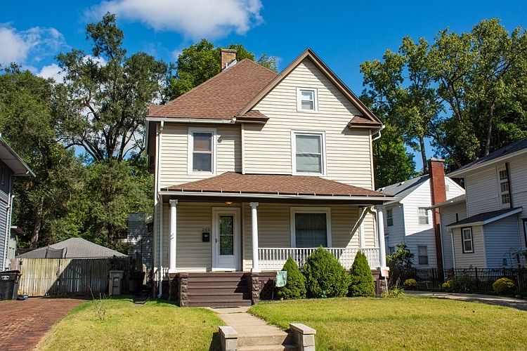 1st image of 205 Tonti St