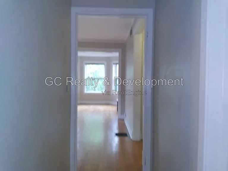 1306 W Cornelia Ave #3 — Photo 9