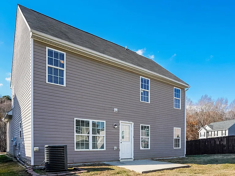 1615 Moineau Ln — Photo 17