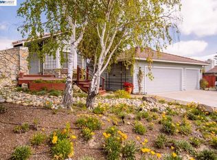 11518 Rolling Hills Dr, Dublin, CA 94568