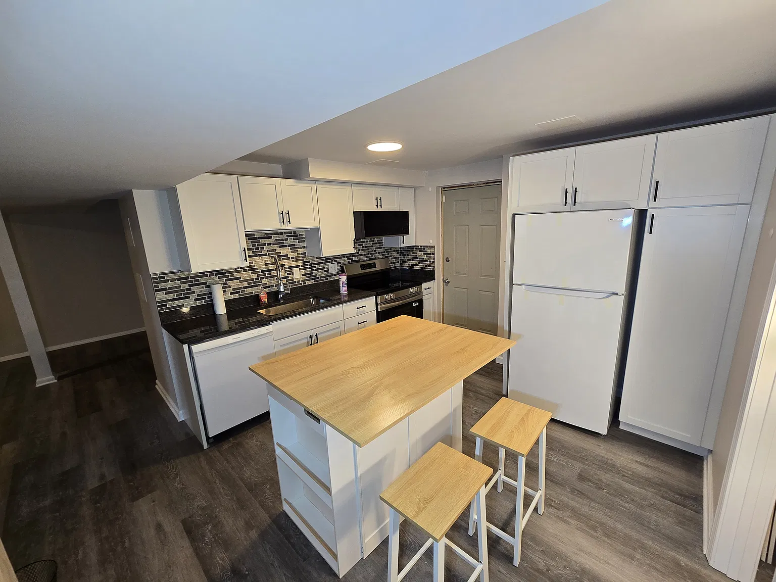 Keystone Manor Pl, District Heights — Photo 1