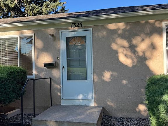 2nd image of 1325-31 E Buena Ventura St #1325