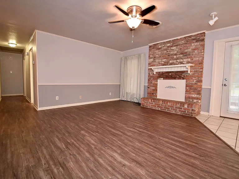 2603 Cypress Springs Ave — Photo 4