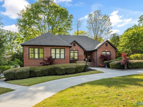 109 Spinnaker Cir, Madison, AL 35758