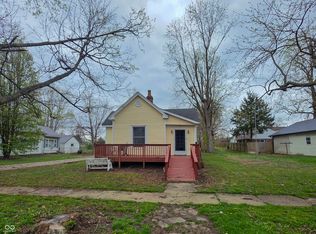 119 N Edwards St, Worthington, IN 47471