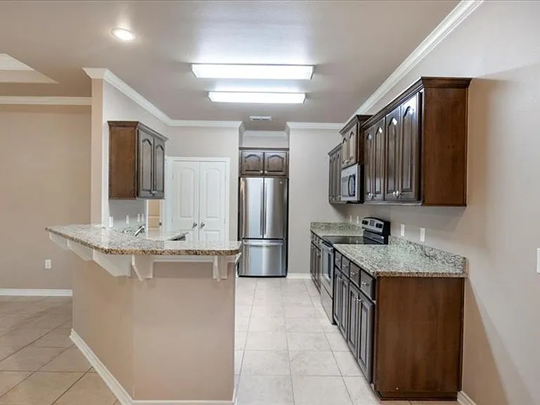 4011 Stonebridge Dr — Photo 20