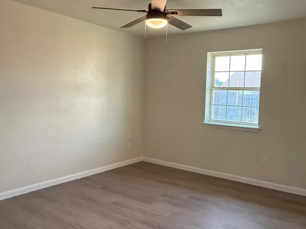 1207 Asalee St, Altus, OK 73521
