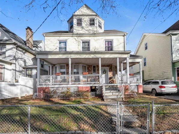 149 S 10th Avenue, Mount Vernon, NY 10550