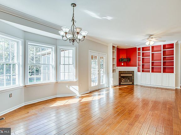 3rd image of 18282 Beazley Ln