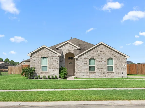 105 Sam Dr, Dayton, TX 77535