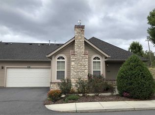 4 Valley Trace Ln, Weaverville, NC 28787
