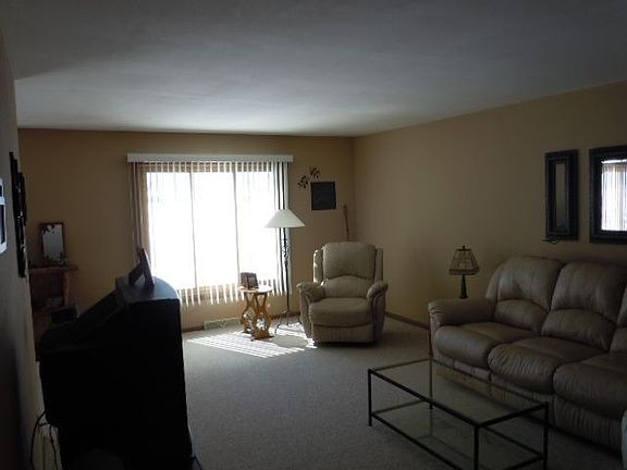 2nd image of W4705 Birchwood Dr
