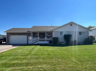 145 W 4 S, Soda Springs, ID 83276