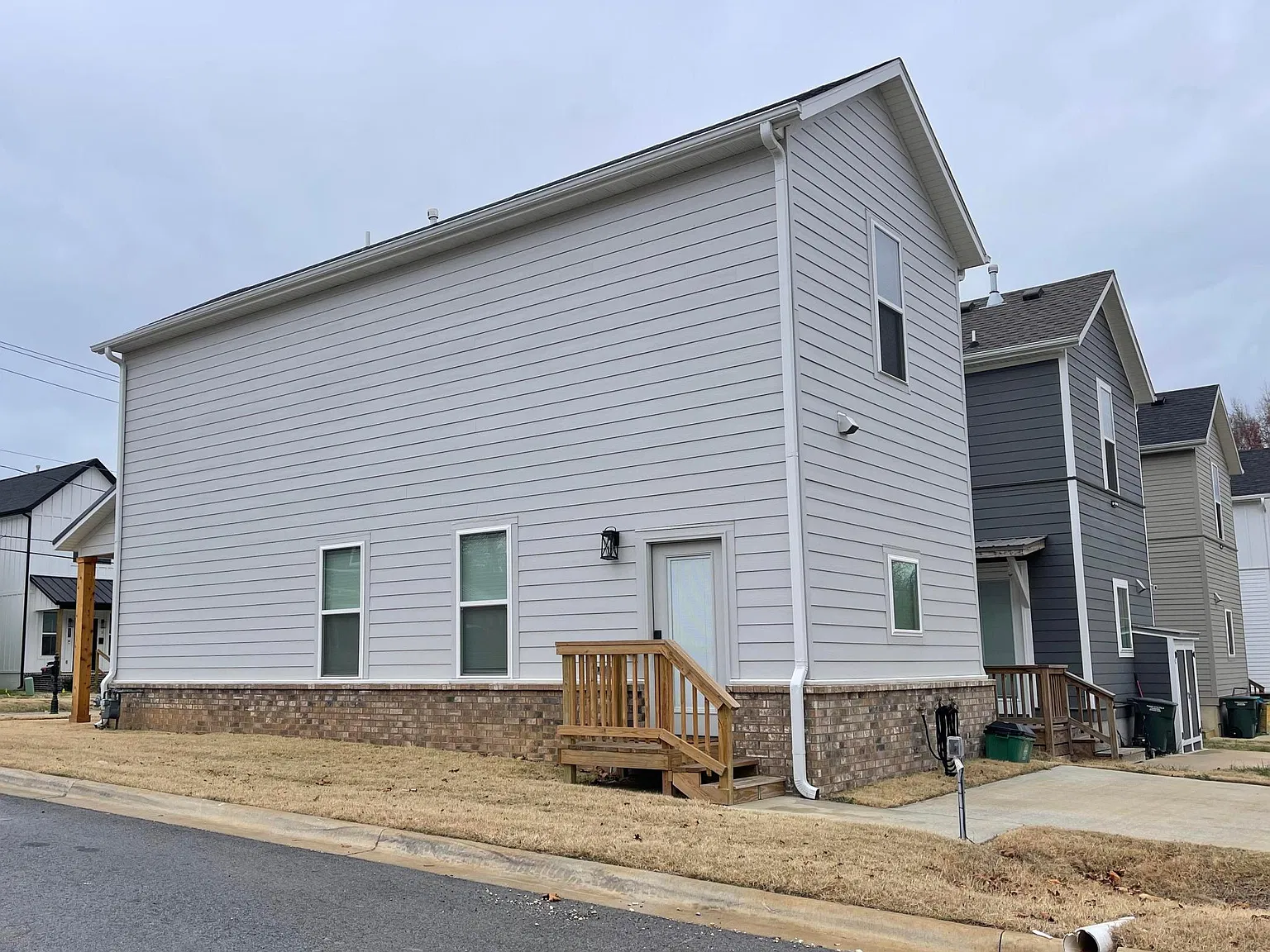 2 bed, 1250 sqft, $1,850 — Photo 3