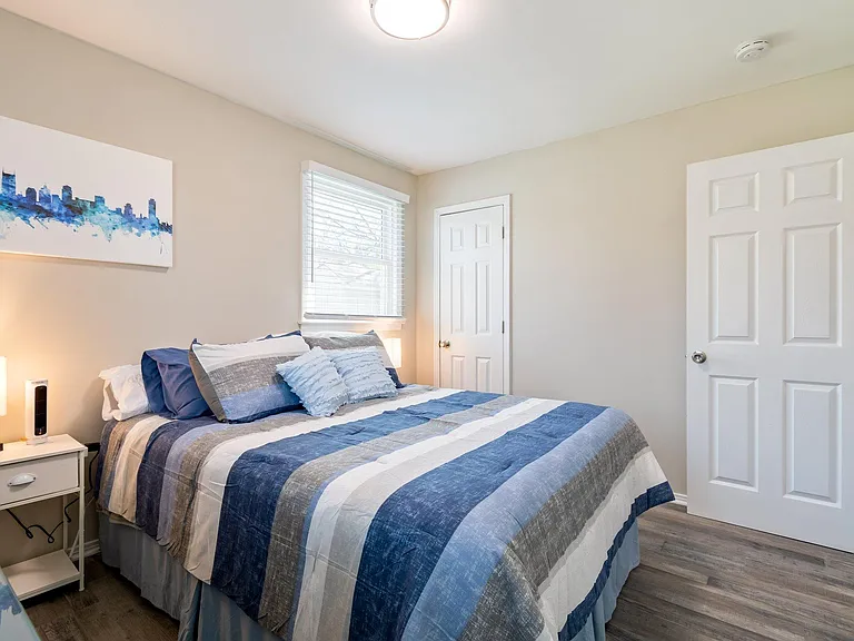 2706 Combs Dr — Photo 14