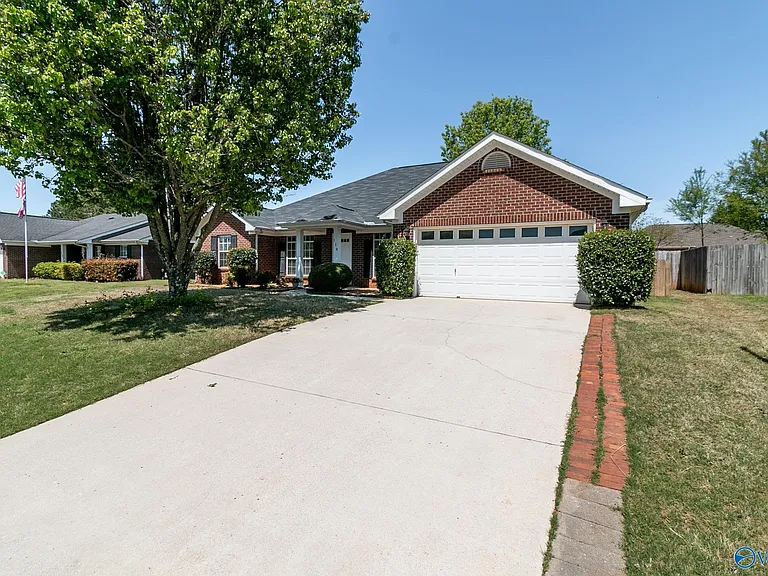 114 Clover Ridge Dr — Photo 38