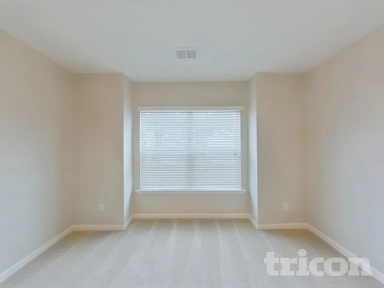 137 Misty Dew Ln — Photo 13