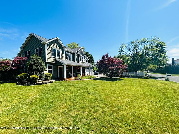 2nd image of 2152 Briarwood Ave