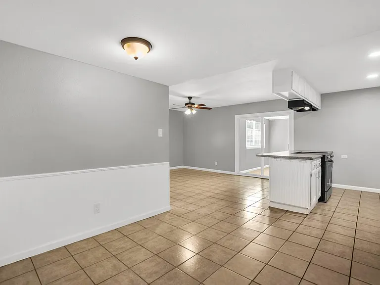 5613 Truitt St — Photo 7
