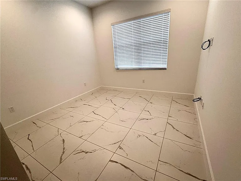 2864 Bloomfield Way — Photo 14