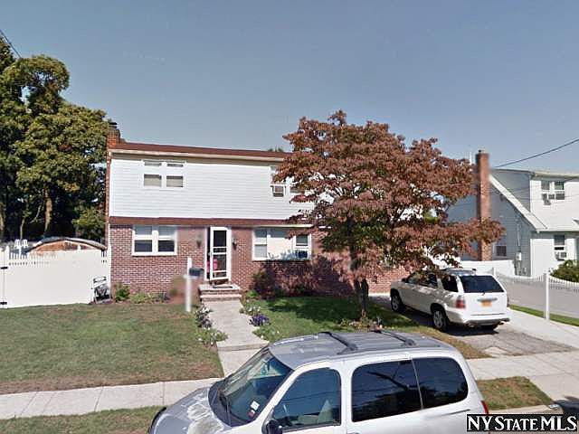 1st image of 2359 7th St