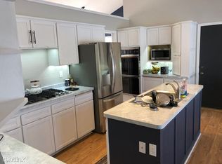 10805 46th Pl N, Plymouth, MN 55442
