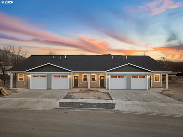 599 Park Springs Ave, Baker City, OR 97814