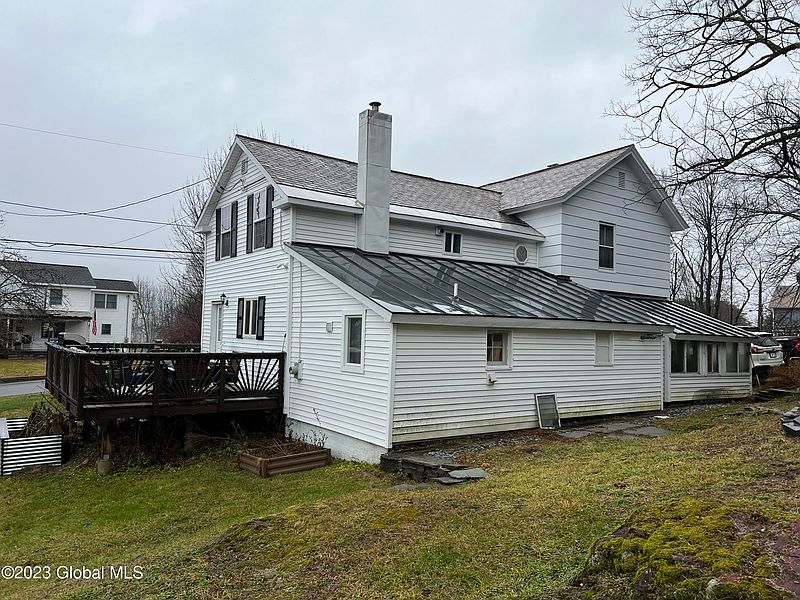 2nd image of 36 Pine Street