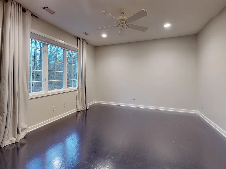 9629 Eagle Ridge Dr — Photo 44