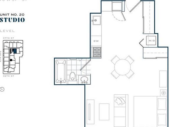 2nd image of 70 W 37th St #521
