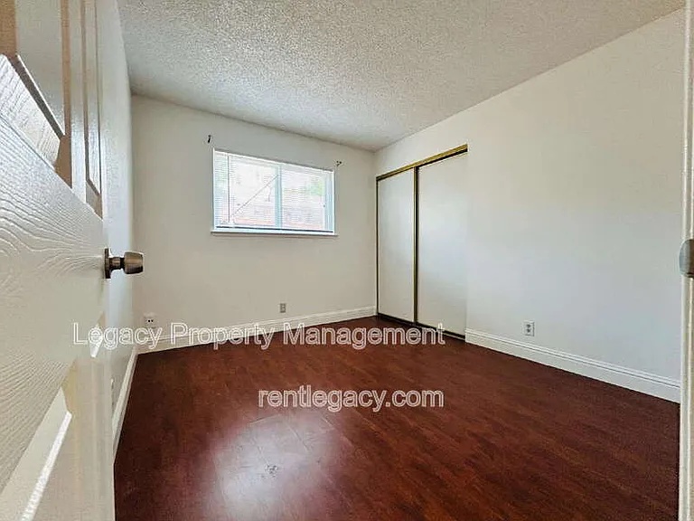 3609 Huntsman Dr — Photo 10
