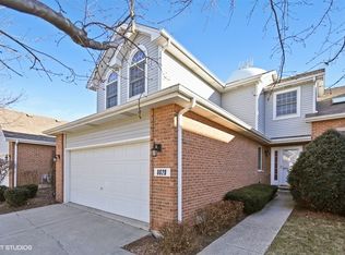 8629 Pearson Dr, Darien, IL