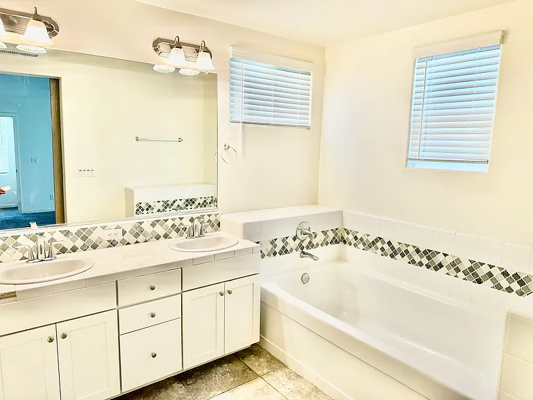 857 Winchell Way W — Photo 23