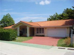 9835 SW 56th St, Miami, FL 33165