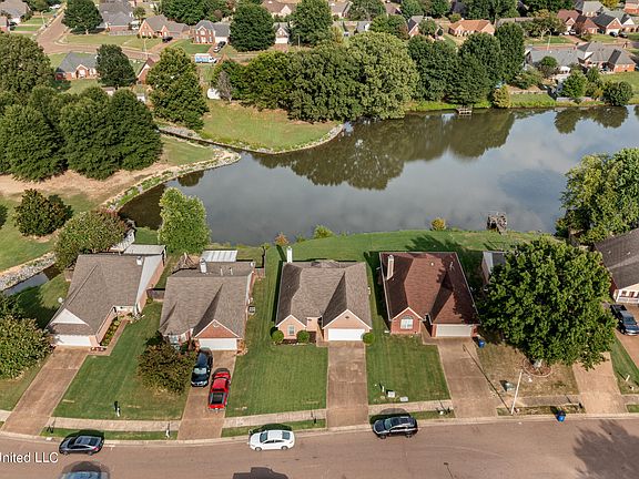5th image of 9136 Tahoe Dr
