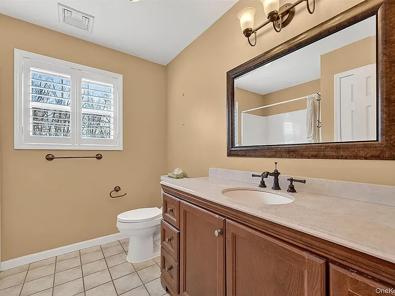 1071 Craigville Rd — Photo 29