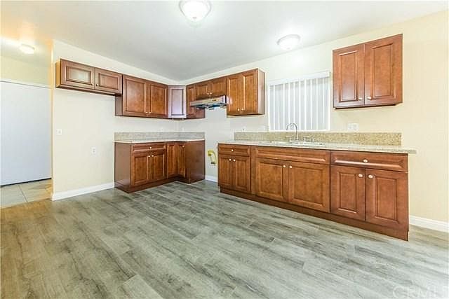 1st image of 3222 Conejo Dr