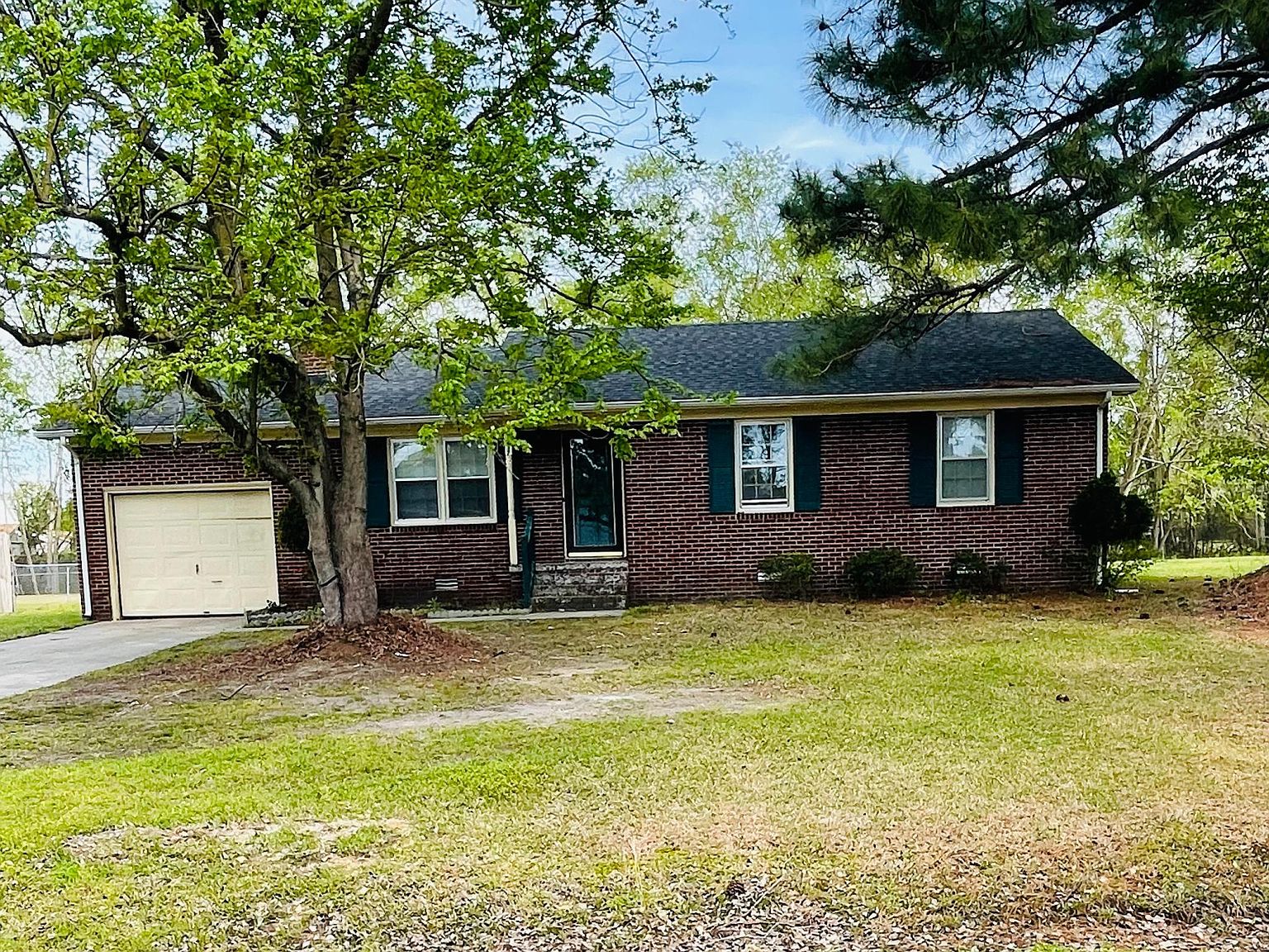 2337 Springhill Rd, Greenville, NC 27858 Zillow