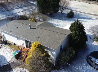 703 Garren Creek Rd, Fairview, NC 28730