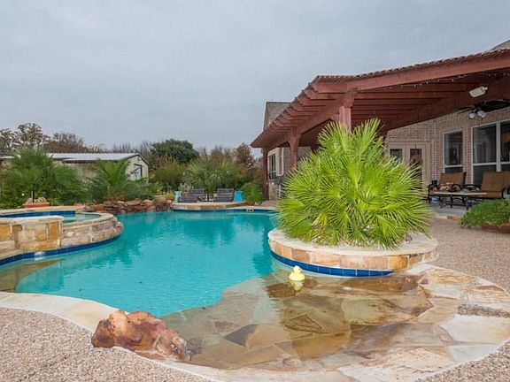 2nd image of 6549 Storm Cat Ln