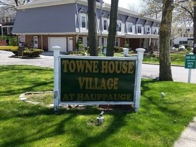 1201 Towne House Vlg, Hauppauge, NY, 11749