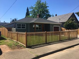 9804 SE Reedway St, Portland, OR 97266
