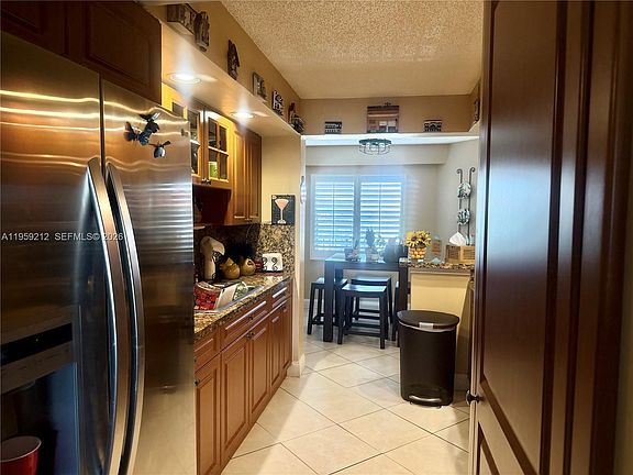 3rd image of 1100 SW 130th Ave APT 401H