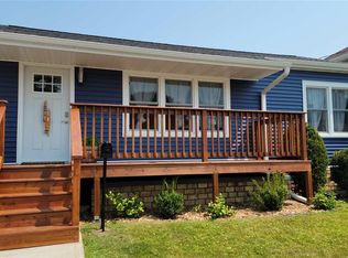 2111 Lincoln St, Two Rivers, WI 54241